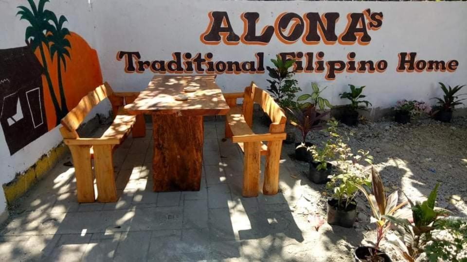 Traditional Filipino Transient House And Huts Near 100 Islands Wharf 阿拉米诺斯 外观 照片